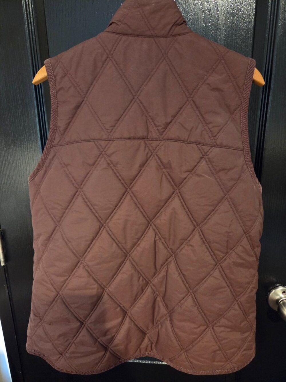 Carhartt Women's Vest Size large Burgundy Diamond pattern quilted Lined - Picture 4 of 4